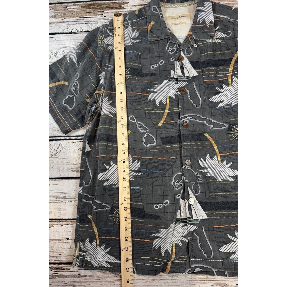 Tommy Bahama Hawaiian Islands Crab Shirt Button Up Men's Medium 100% Silk Gray - Picture 5 of 8